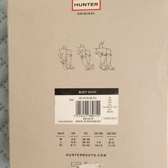 HUNTER BOOT SOCKS BLACK NWT SIZE MEDIUM - Picture 3 of 4